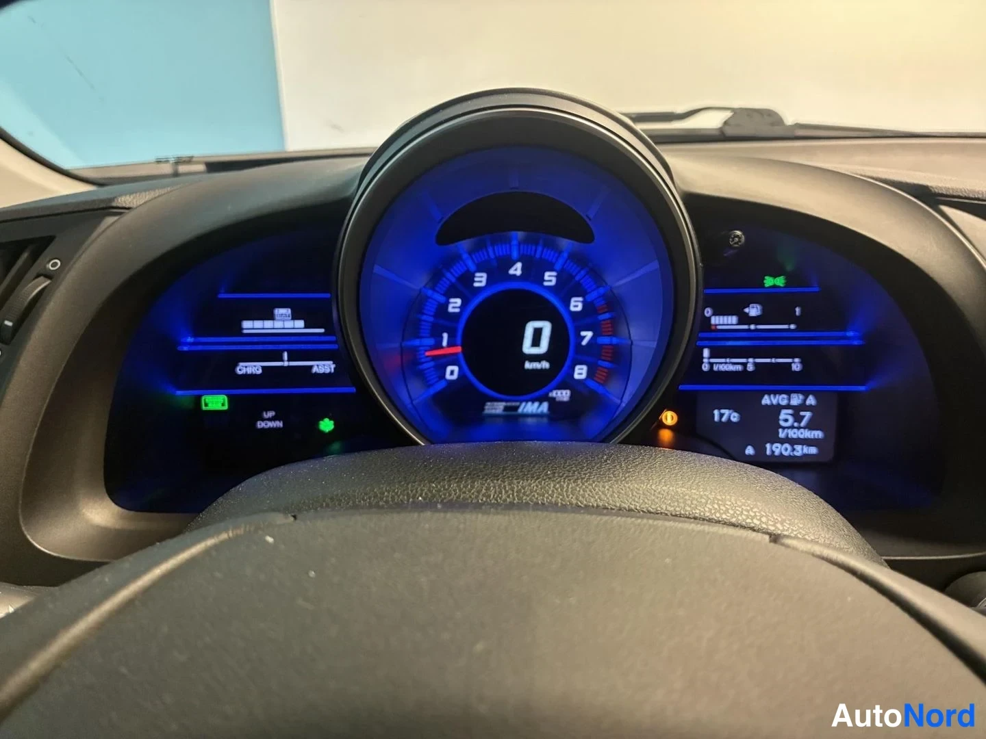 Punainen Honda CR-Z 2011, yksityiskohta, kuva 12