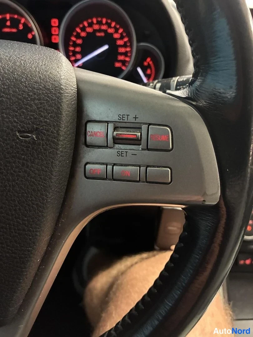 Harmaa Mazda 6 2010, yksityiskohta, kuva 19