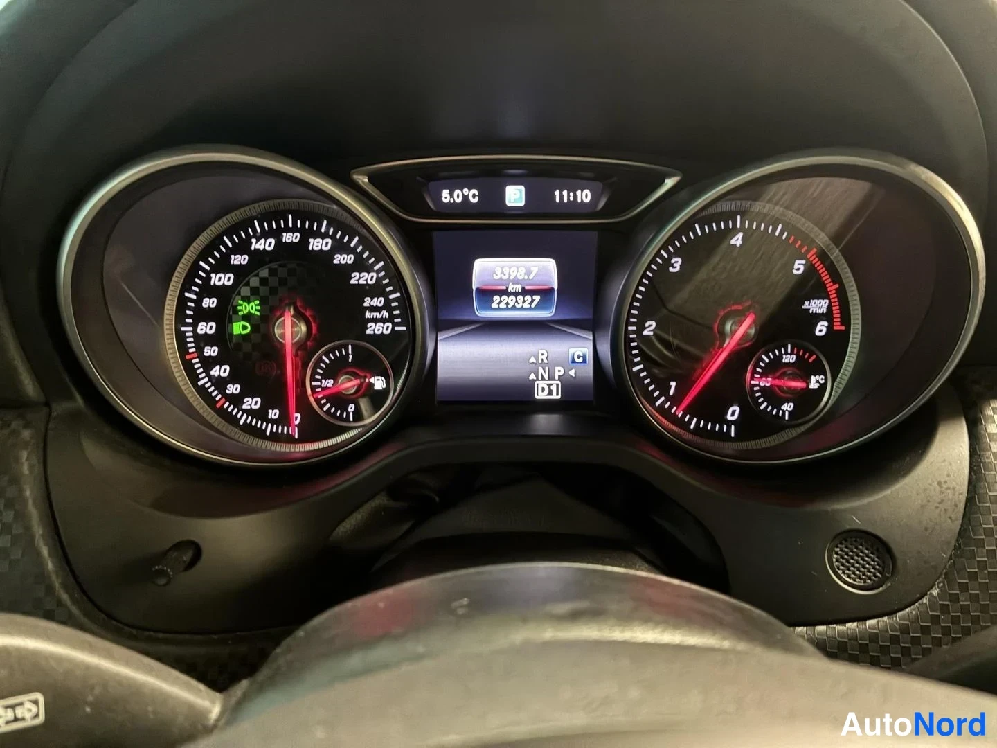 Harmaa Mercedes-Benz A 200 d 4MATIC 2017, yksityiskohta, kuva 17