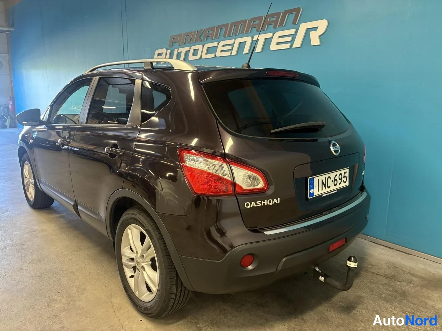 Violetti Nissan Qashqai 2010, takaviisto, kuva 5