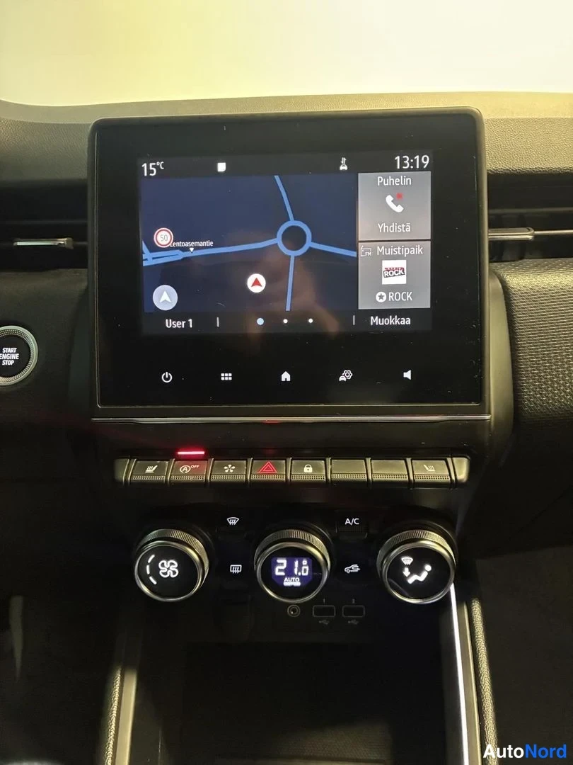 Valkoinen Renault Clio 2020, yksityiskohta, kuva 14