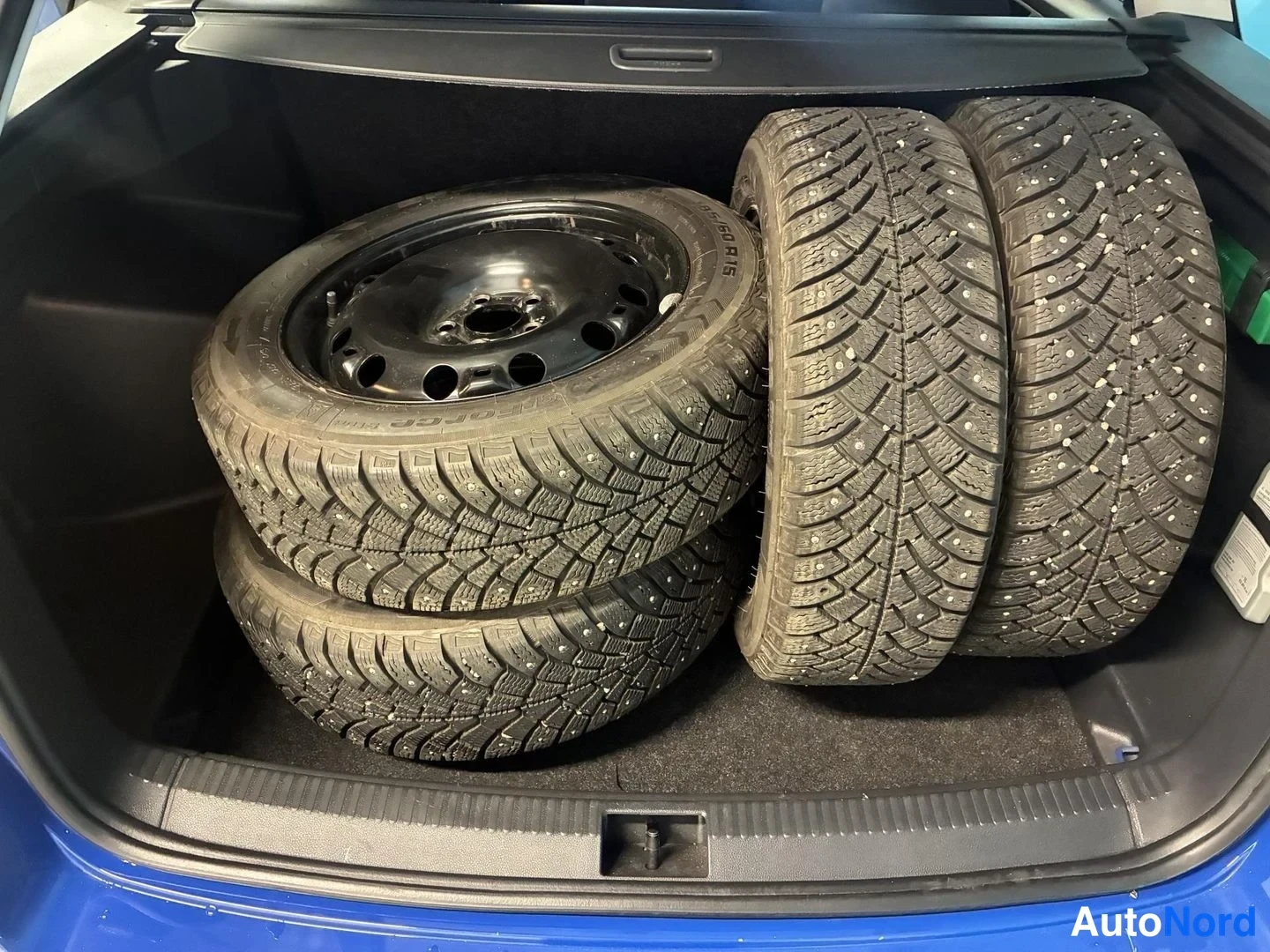 Sininen Skoda Fabia 2019, tavaratila, kuva 14