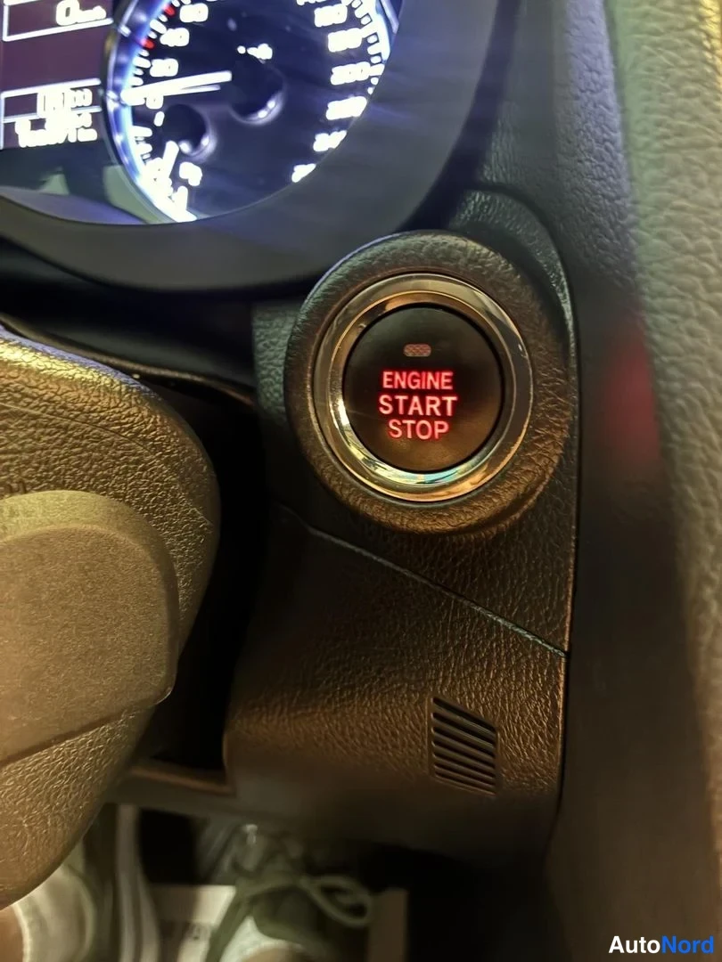 Sininen Subaru Levorg 2016, yksityiskohta, kuva 22