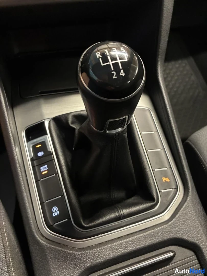 Sininen Volkswagen Golf Sportsvan 2015, yksityiskohta, kuva 20