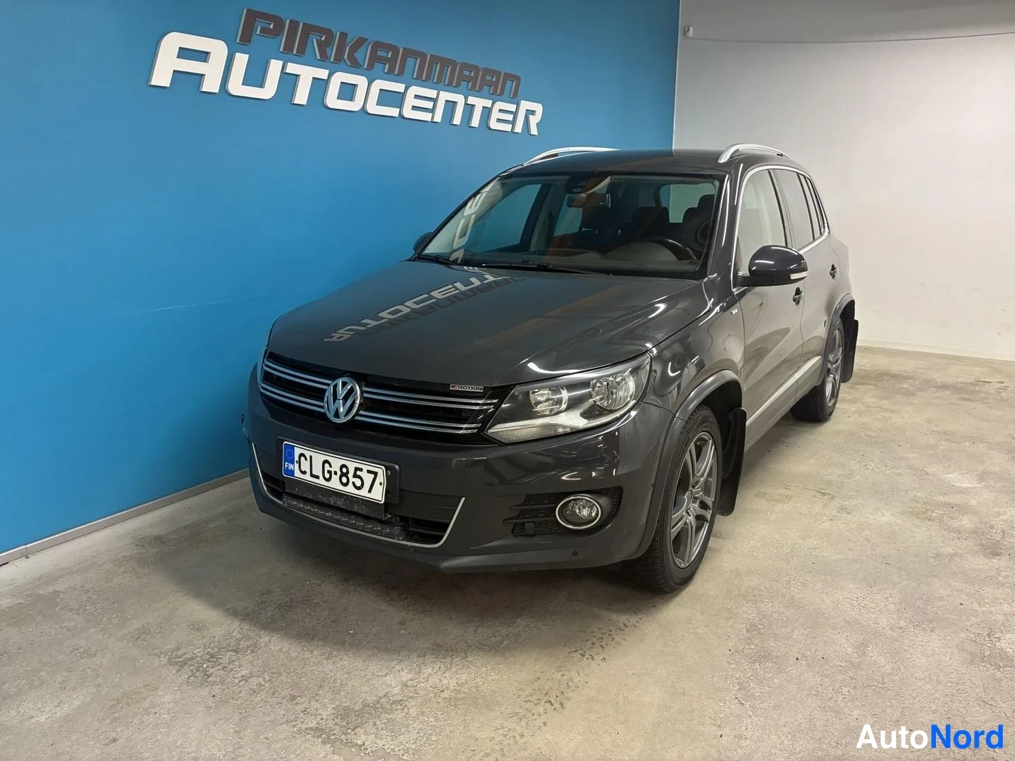 Volkswagen Tiguan 2.0 TDI 103kw(140hv) Sport 4Motion DSG 2015
