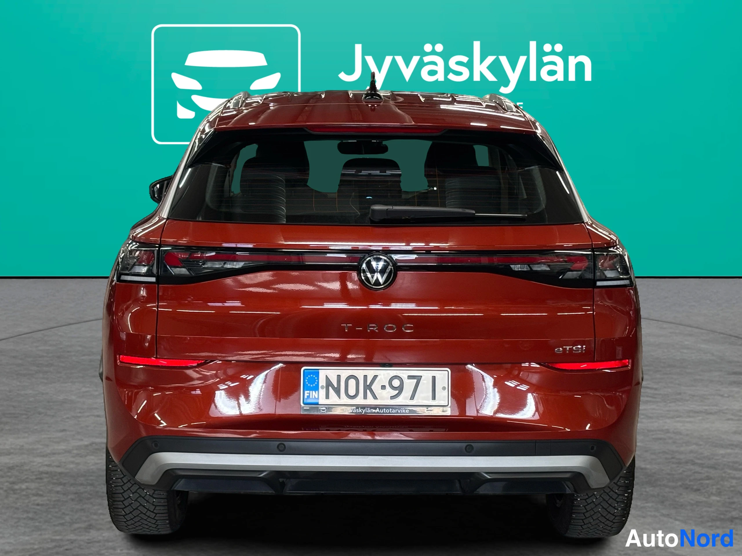 Punainen Volkswagen T-Roc 2026, takaa, kuva 16