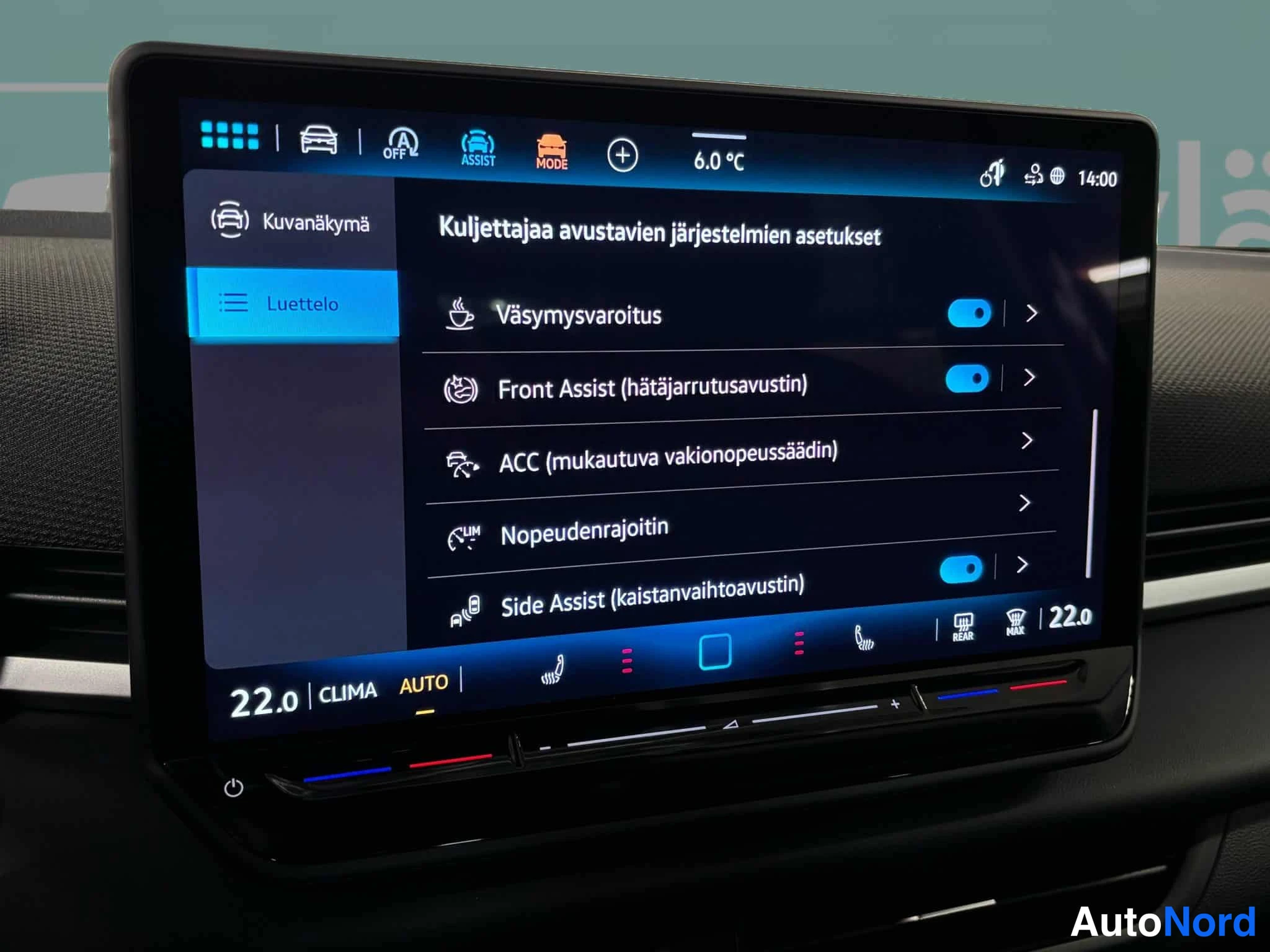 Punainen Volkswagen T-Roc 2026, yksityiskohta, kuva 37