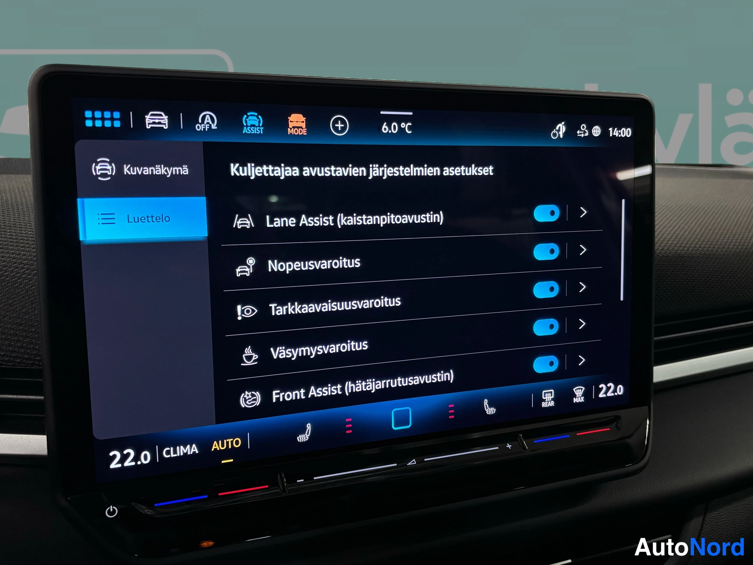 Punainen Volkswagen T-Roc 2026, yksityiskohta, kuva 46