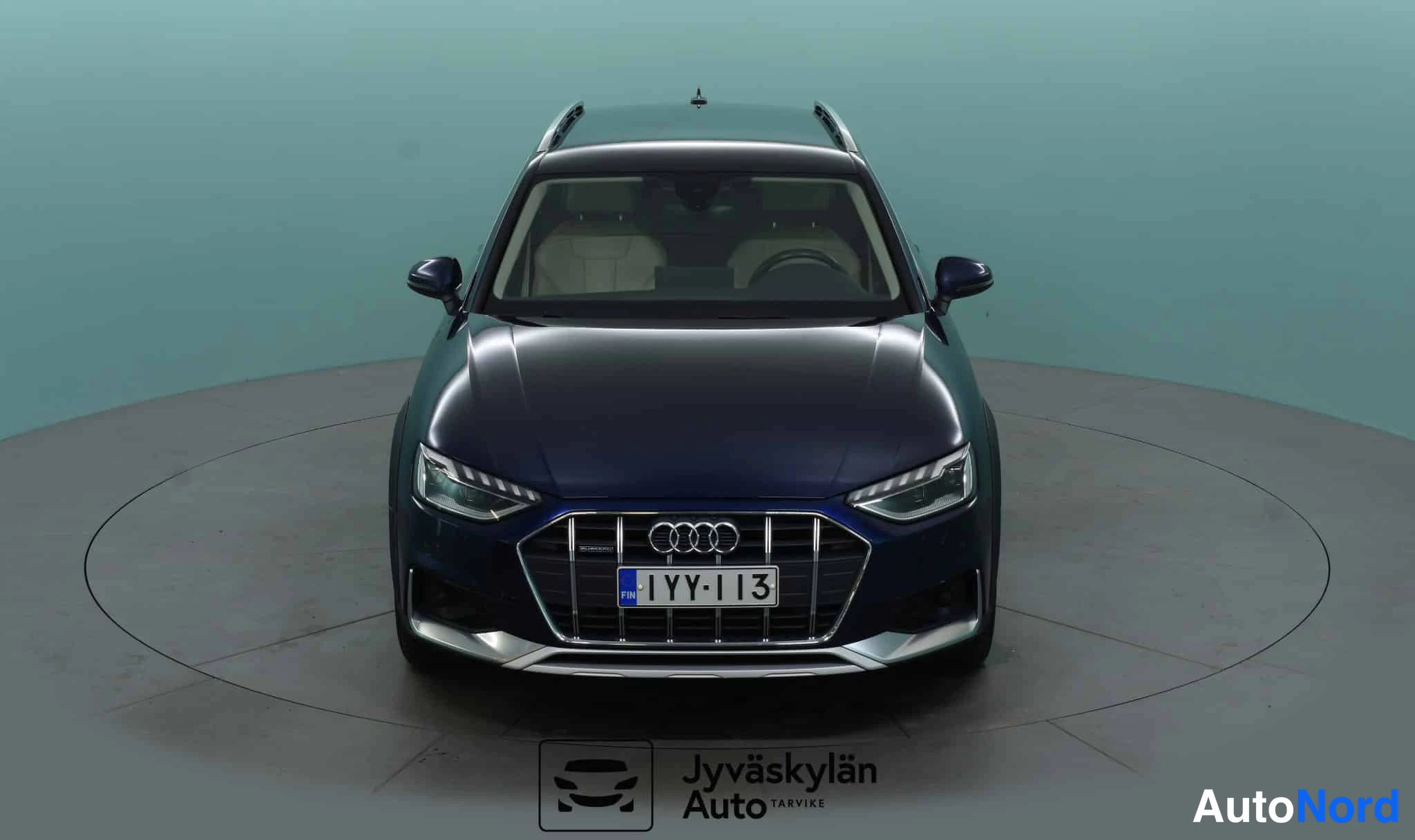 Sininen Audi A4 allroad quattro 2021, edestä, kuva 10