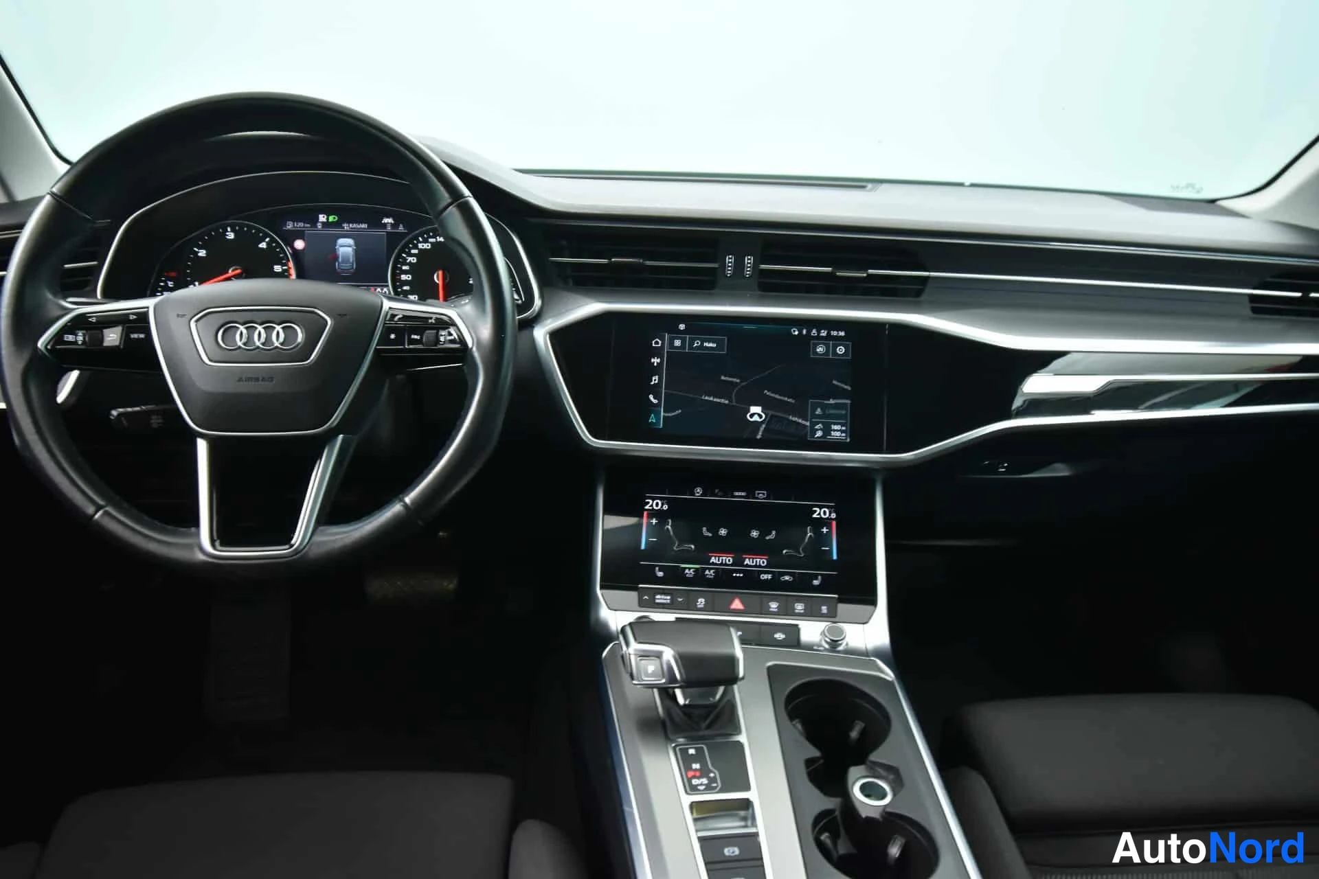 Valkoinen Audi A6 2021, yksityiskohta, kuva 17