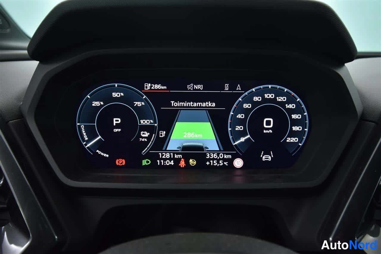Sininen Audi Q4 e-tron 2024, yksityiskohta, kuva 27