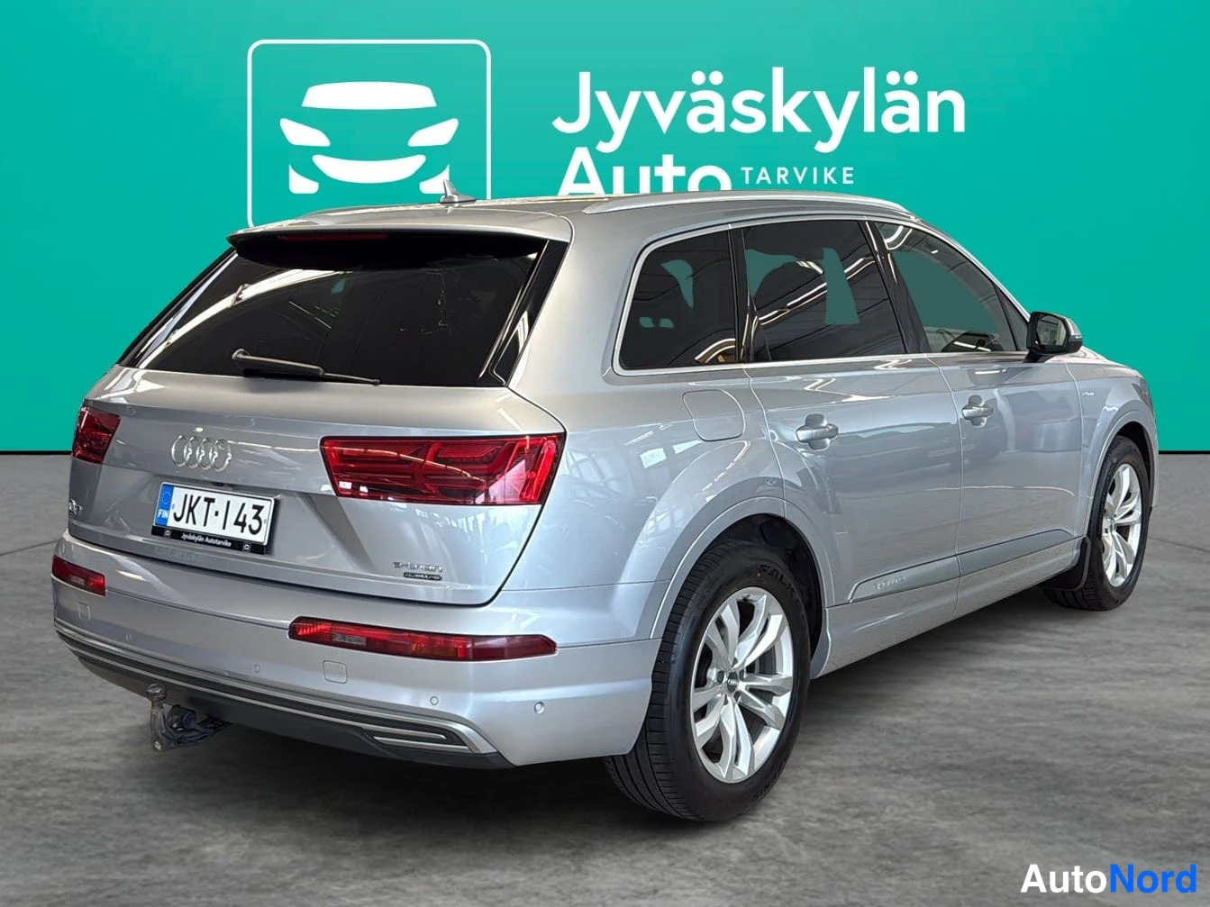 Hopea Audi Q7 2018, takaviisto, kuva 5