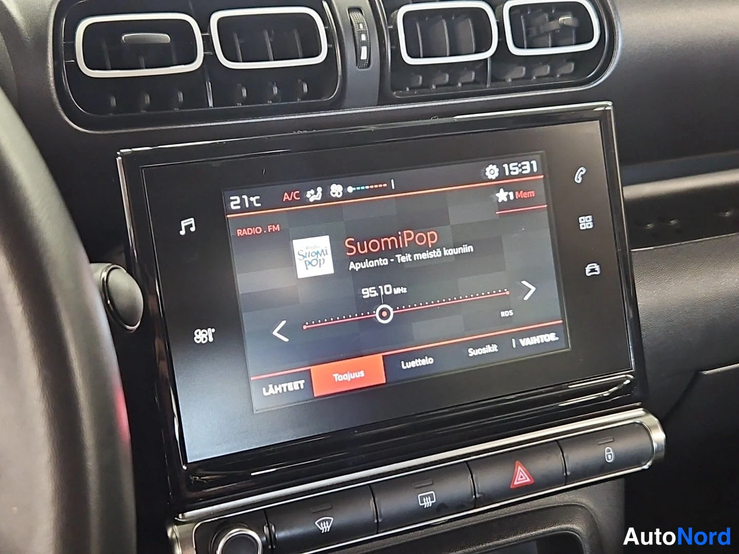 Valkoinen Citroen C3 Aircross 2019, yksityiskohta, kuva 20