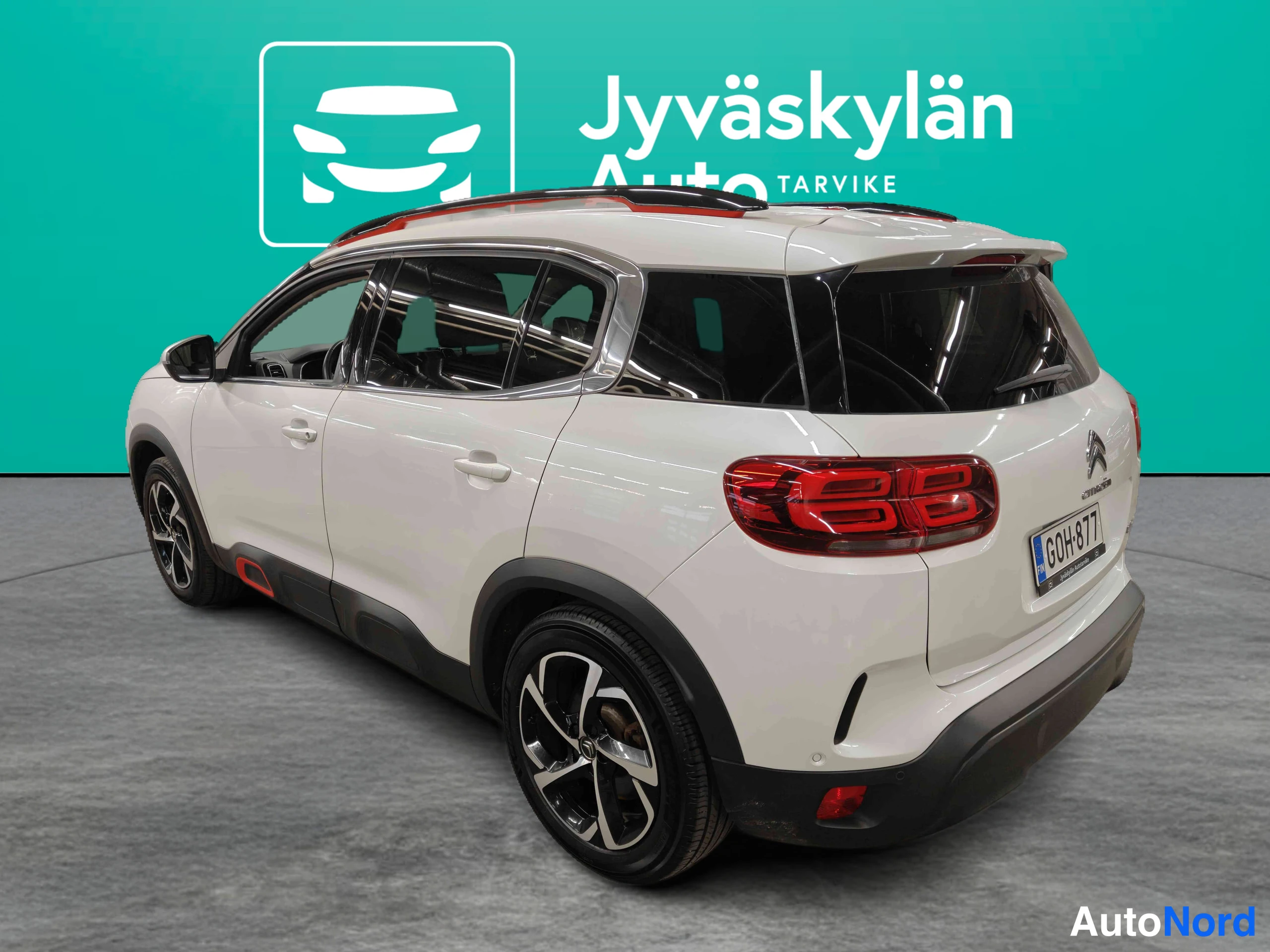 Valkoinen Citroen C5 Aircross 2020, takaviisto, kuva 12
