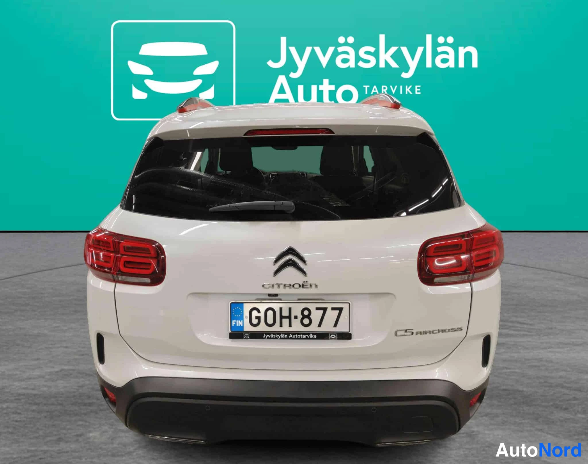 Valkoinen Citroen C5 Aircross 2020, takaa, kuva 15