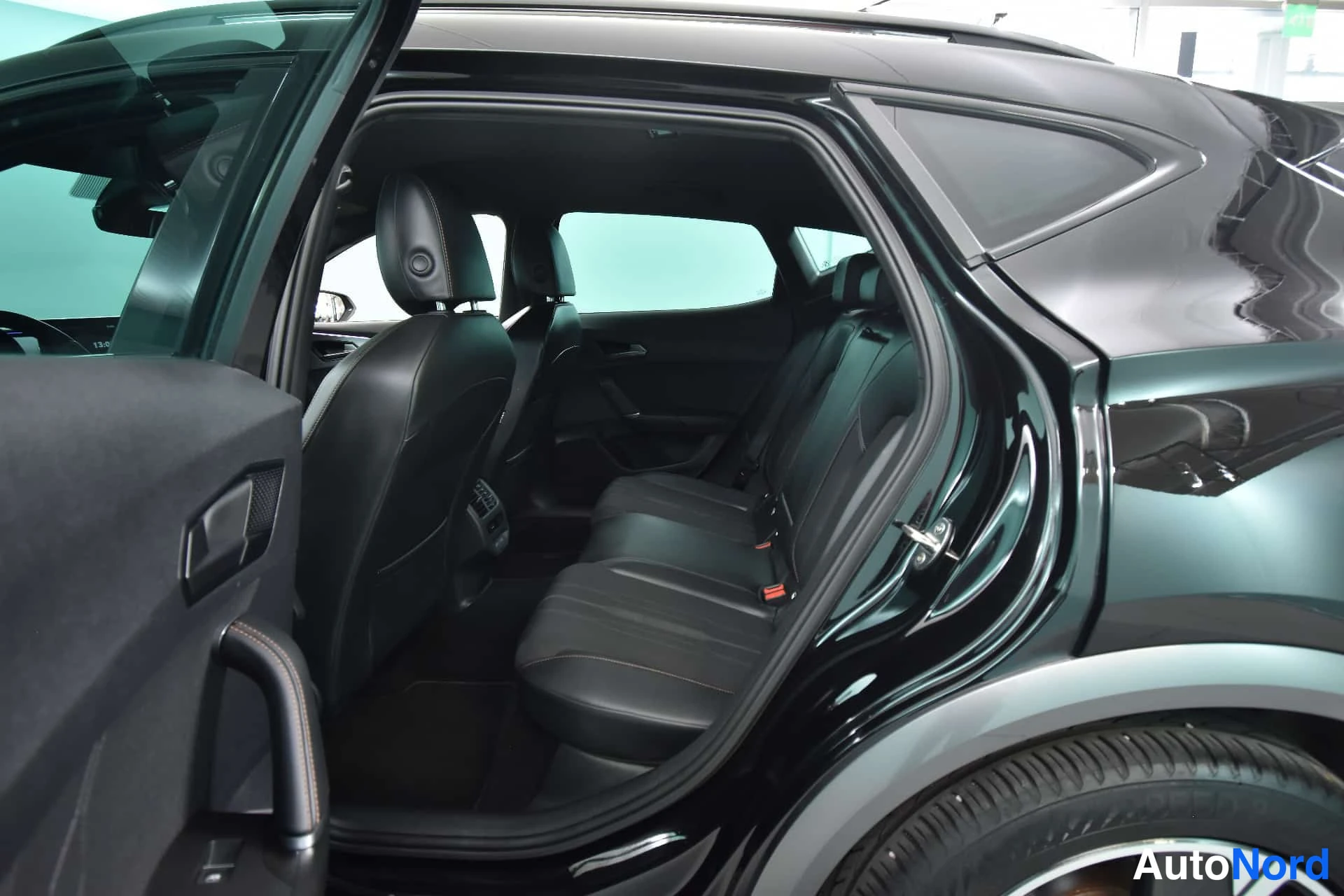Black Cupra Formentor 2021, rear seats, photo 19