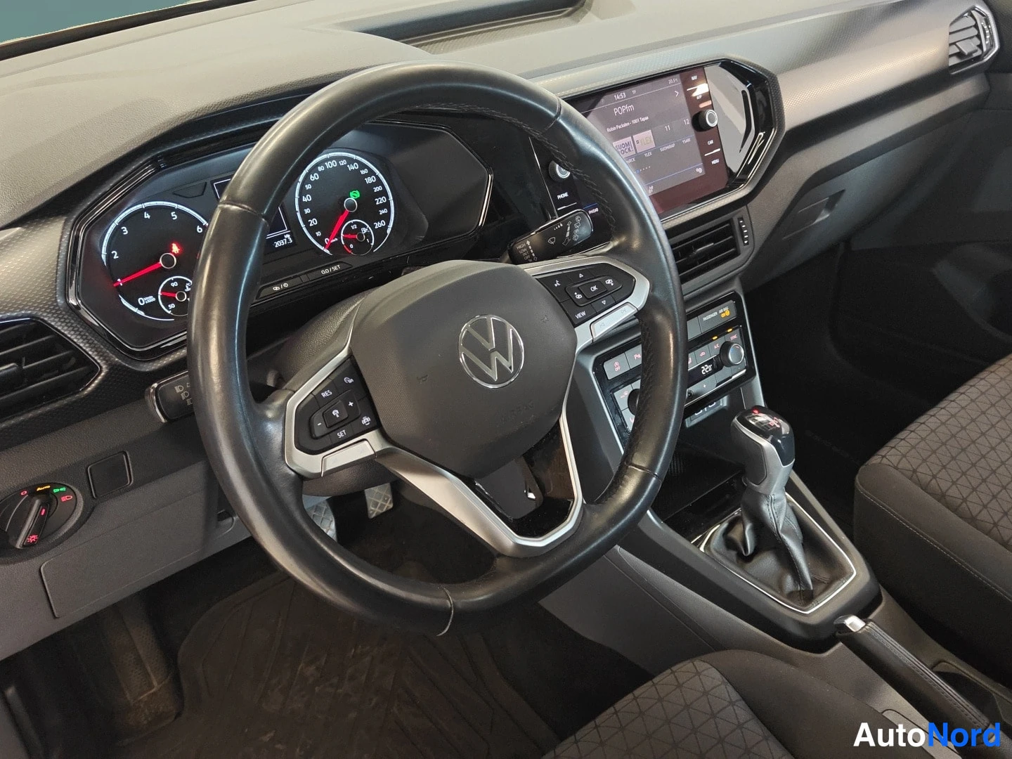 Copper Volkswagen T-Cross 2021, cockpit, photo 5