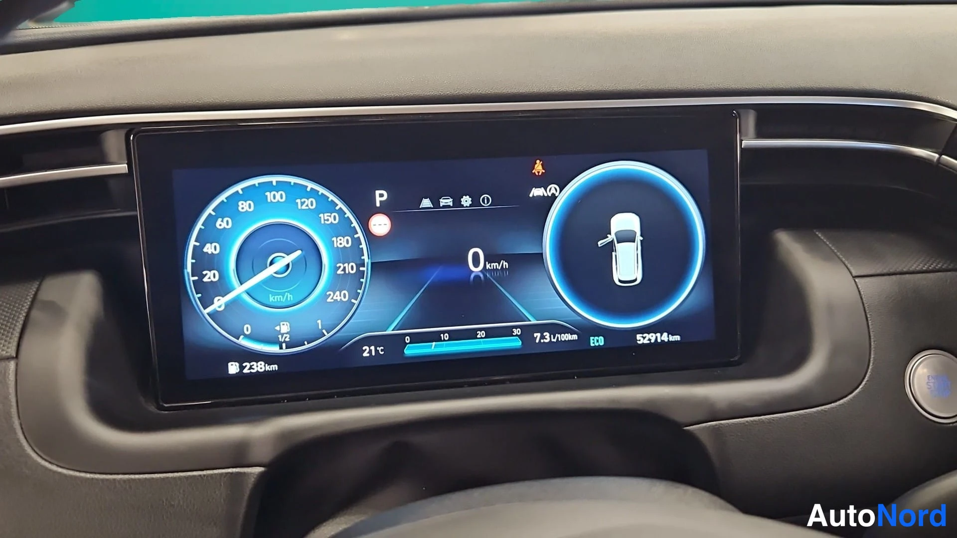 Punainen Hyundai Tucson 2021, yksityiskohta, kuva 17