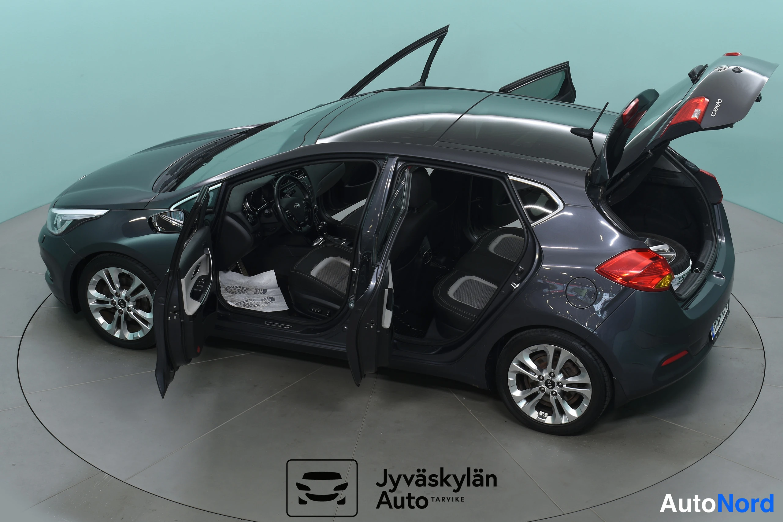 Harmaa Kia Ceed 2012, takaviisto, kuva 20