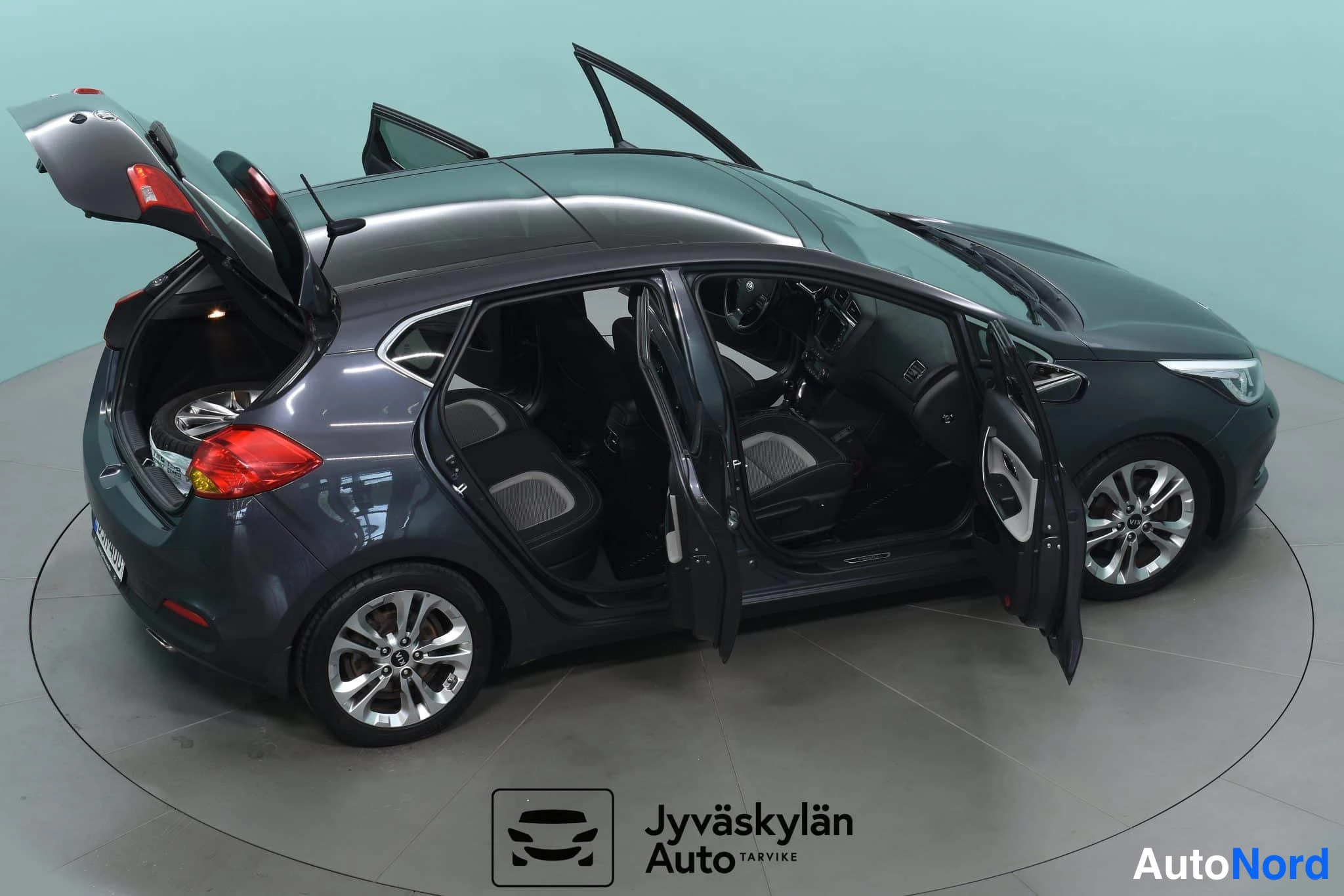 Harmaa Kia Ceed 2012, takaviisto, kuva 17