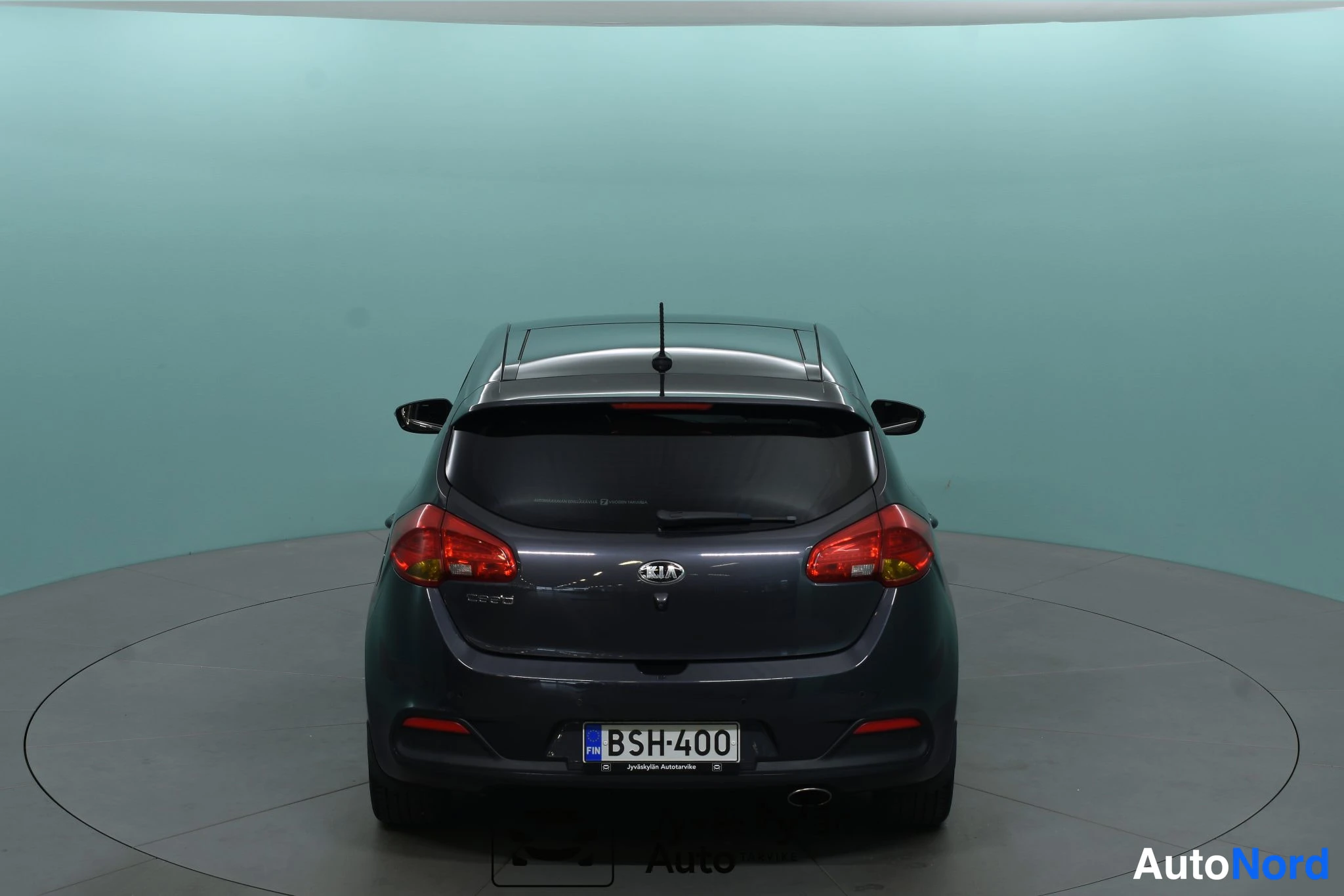 Harmaa Kia Ceed 2012, takaa, kuva 22