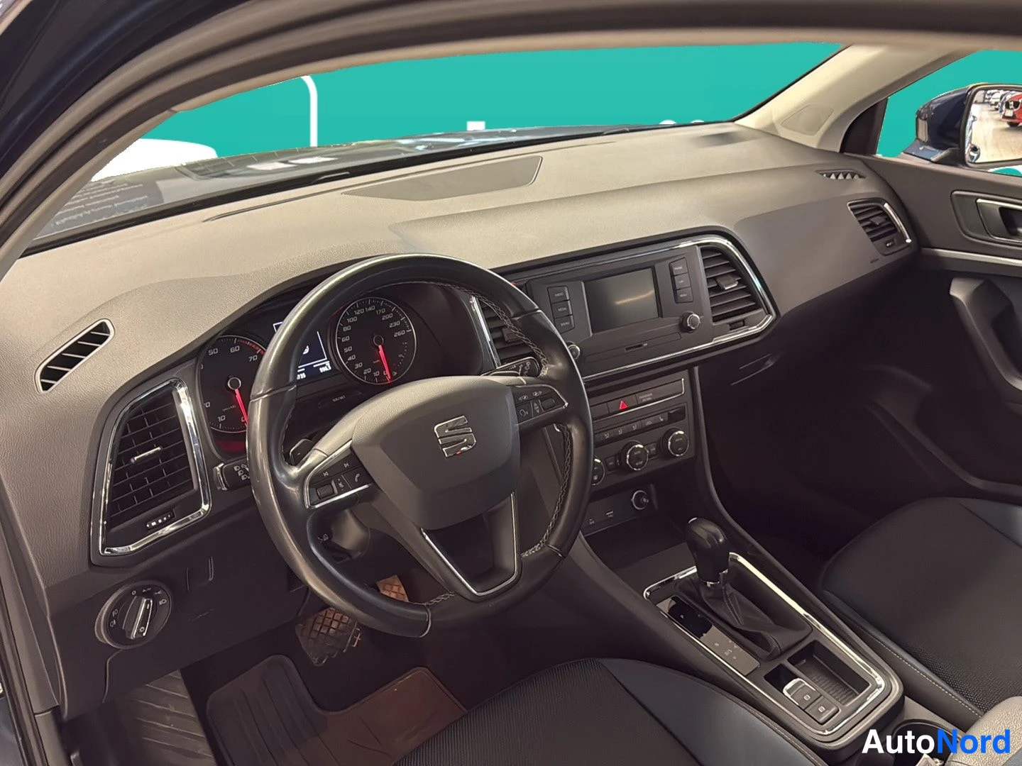 Sininen Seat Ateca 2017, ohjaamo, kuva 12