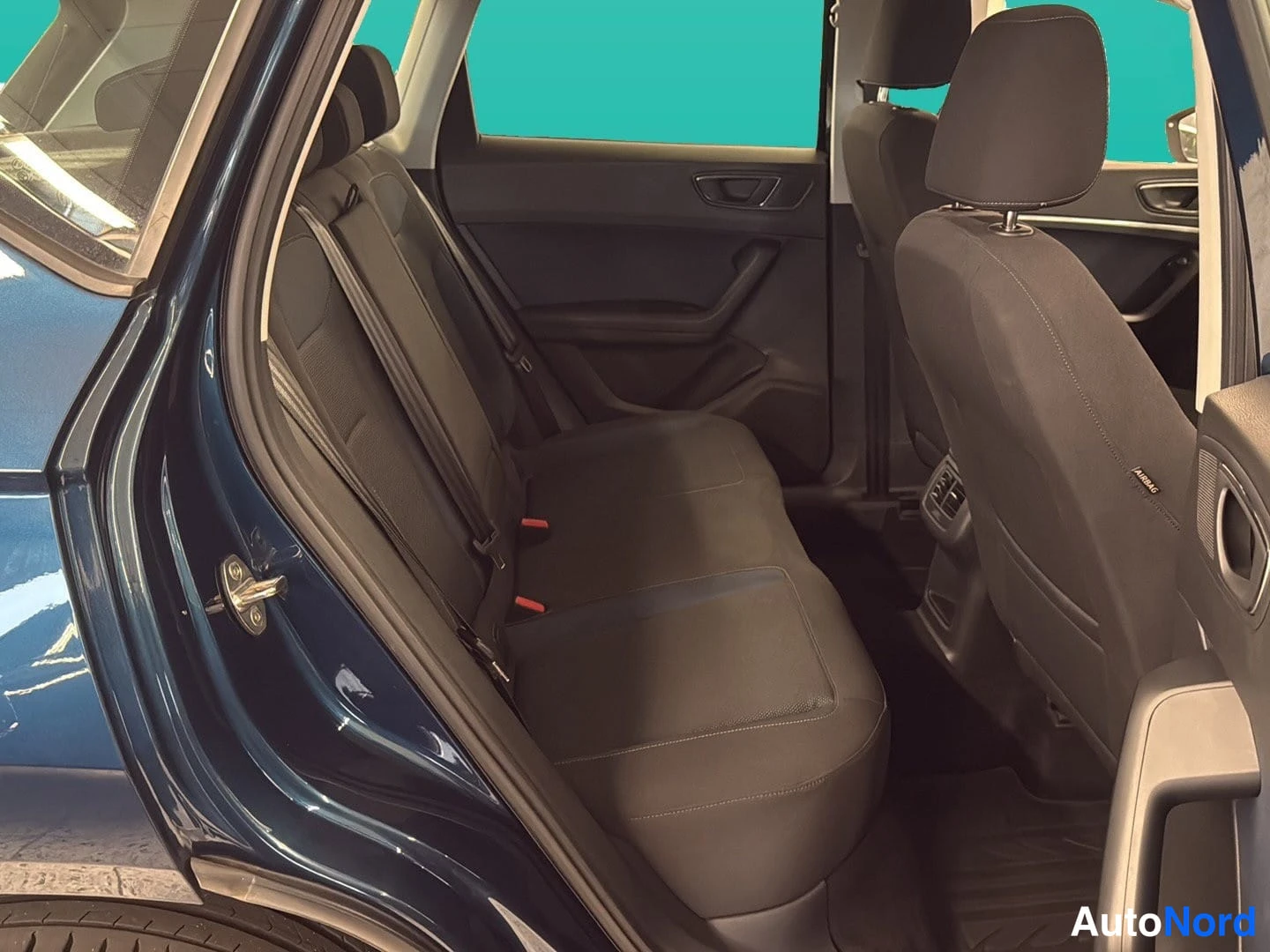 Sininen Seat Ateca 2017, takaistuimet, kuva 14