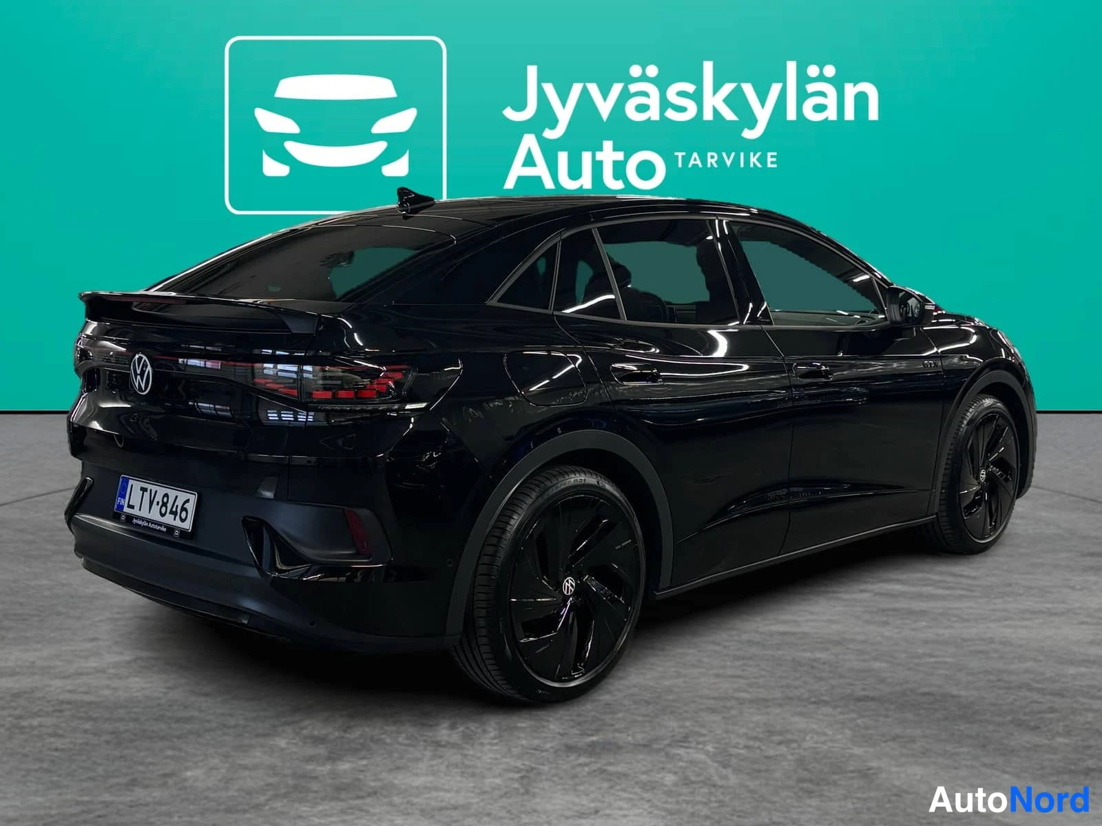 Musta Volkswagen ID.5 2026, takaviisto, kuva 7