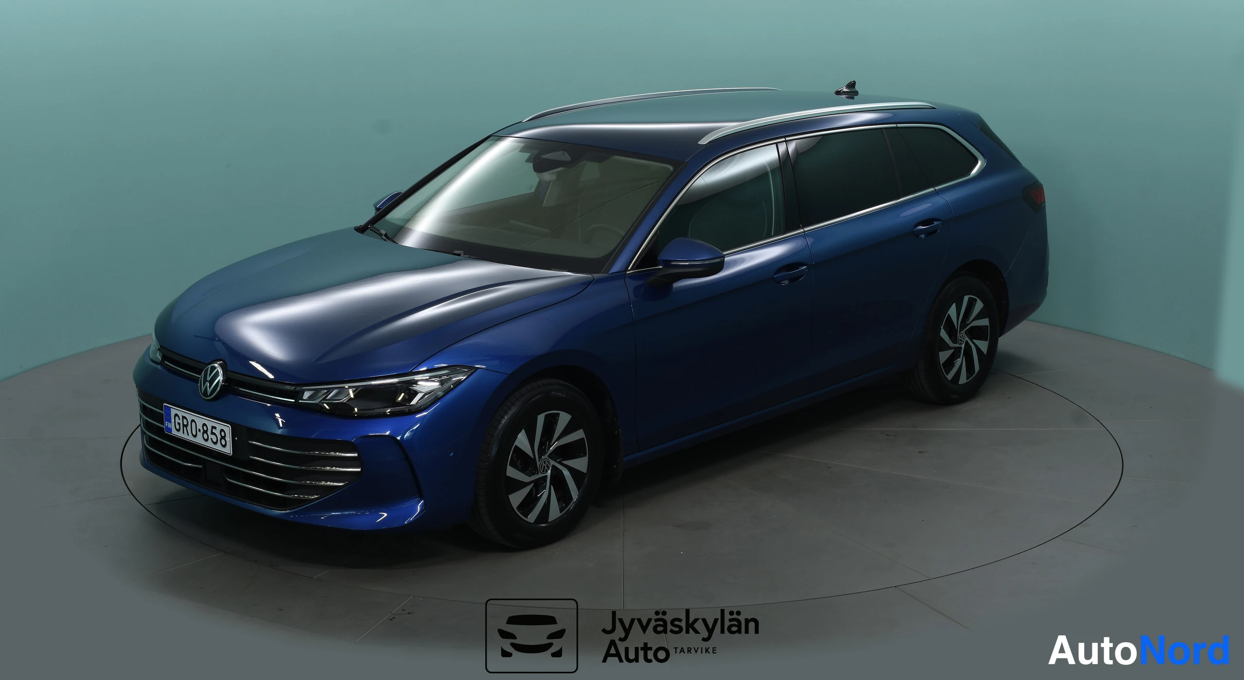 Volkswagen Passat 2024