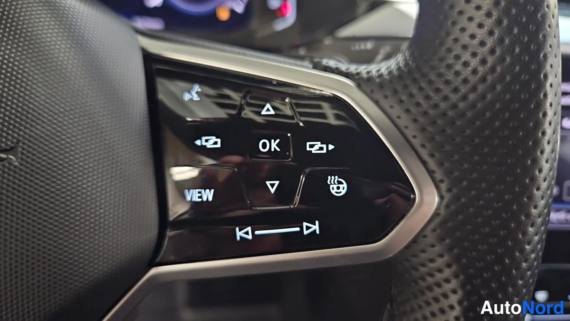 Musta Volkswagen Arteon 2021, yksityiskohta, kuva 18