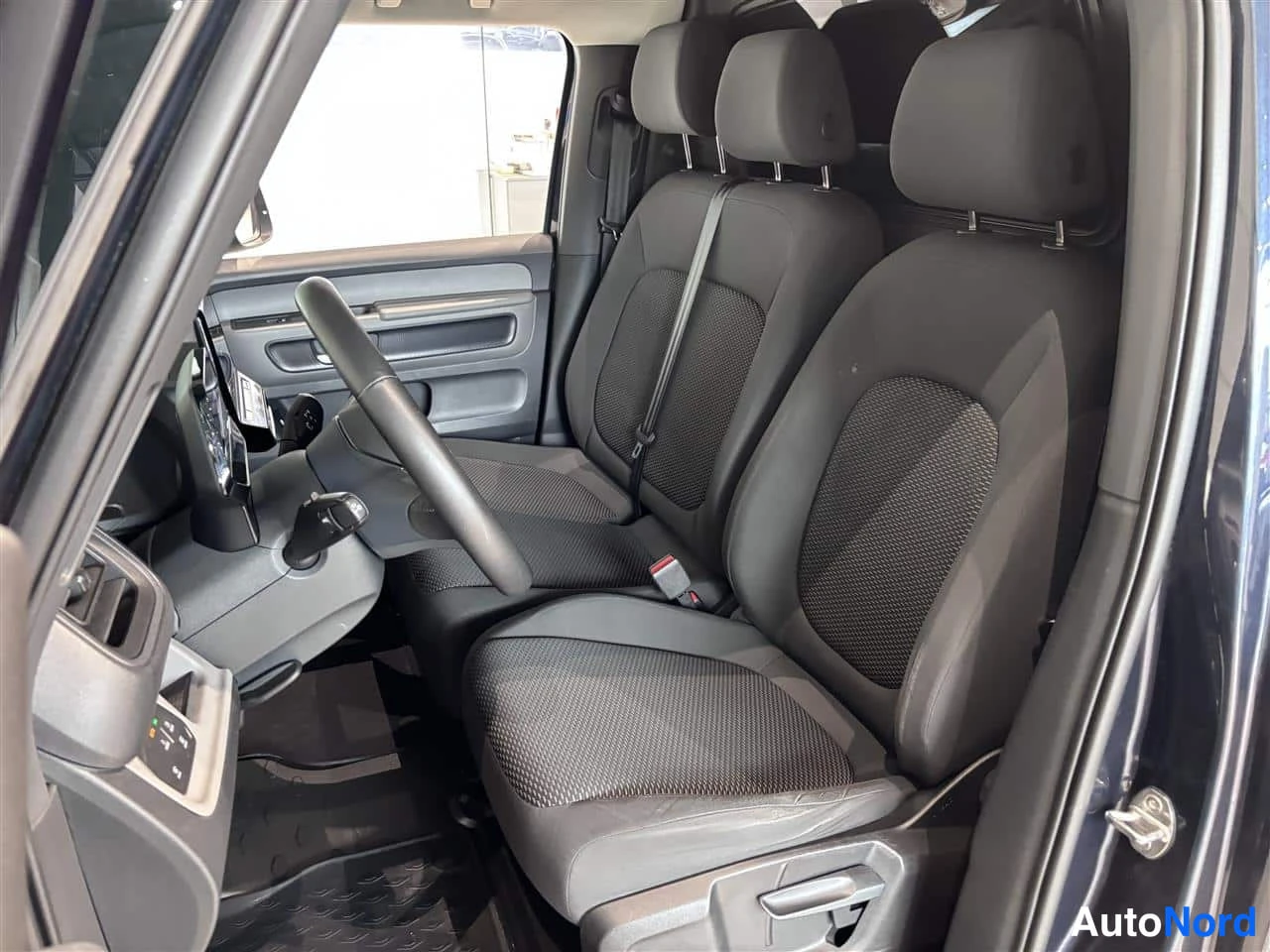 Blue Volkswagen ID. Buzz 2022, front seats, photo 9