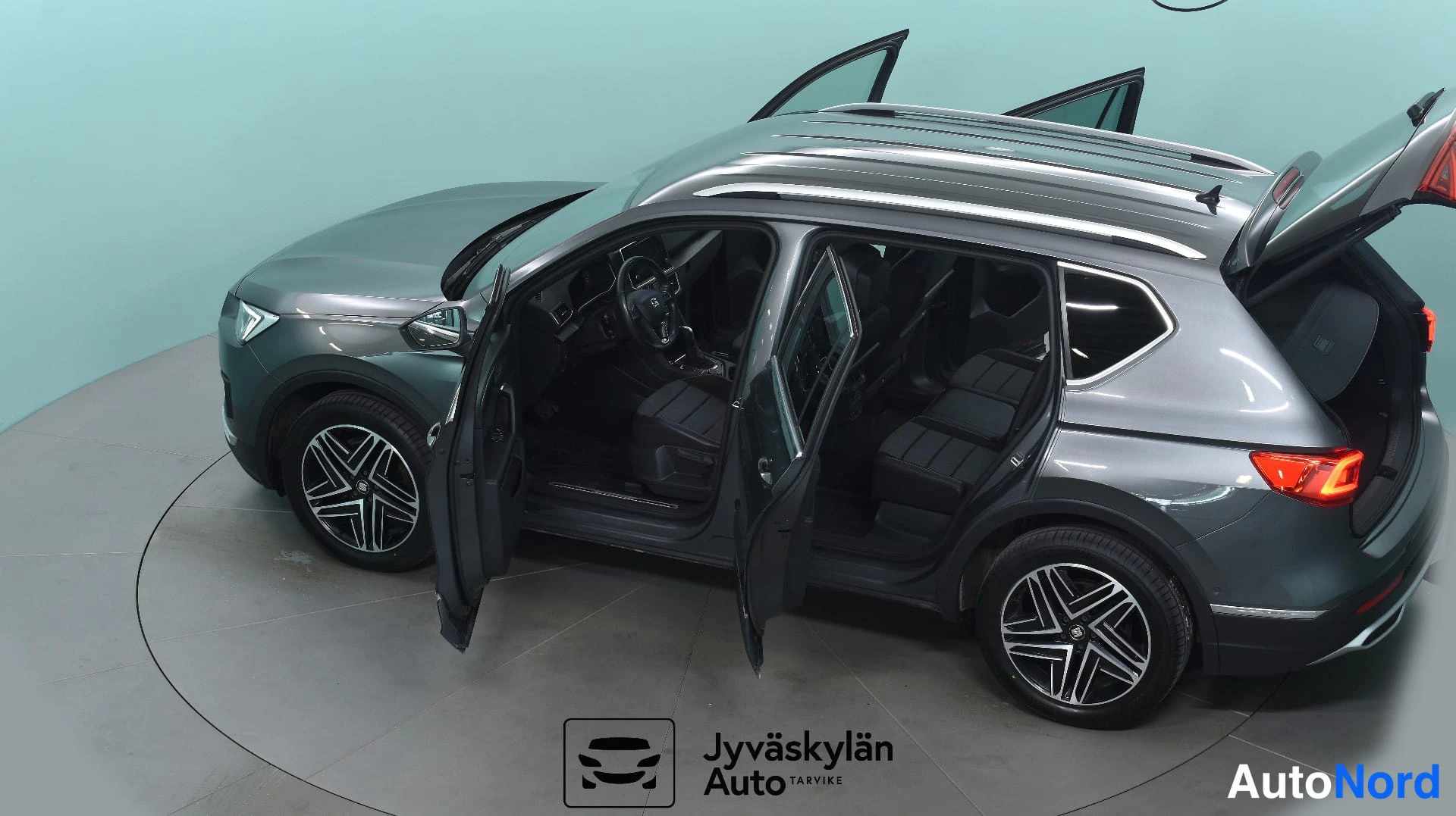 Harmaa Seat Tarraco 2020, takaviisto, kuva 10