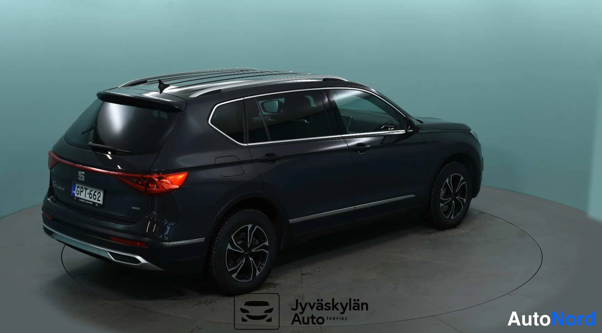 Harmaa Seat Tarraco 2023, takaviisto, kuva 7
