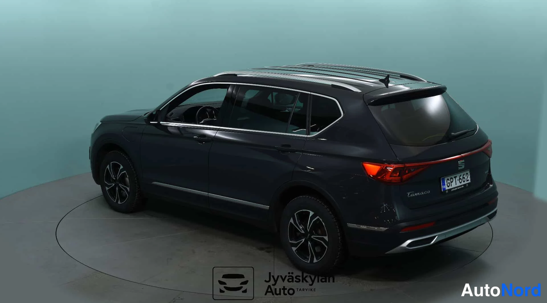 Harmaa Seat Tarraco 2023, takaviisto, kuva 8
