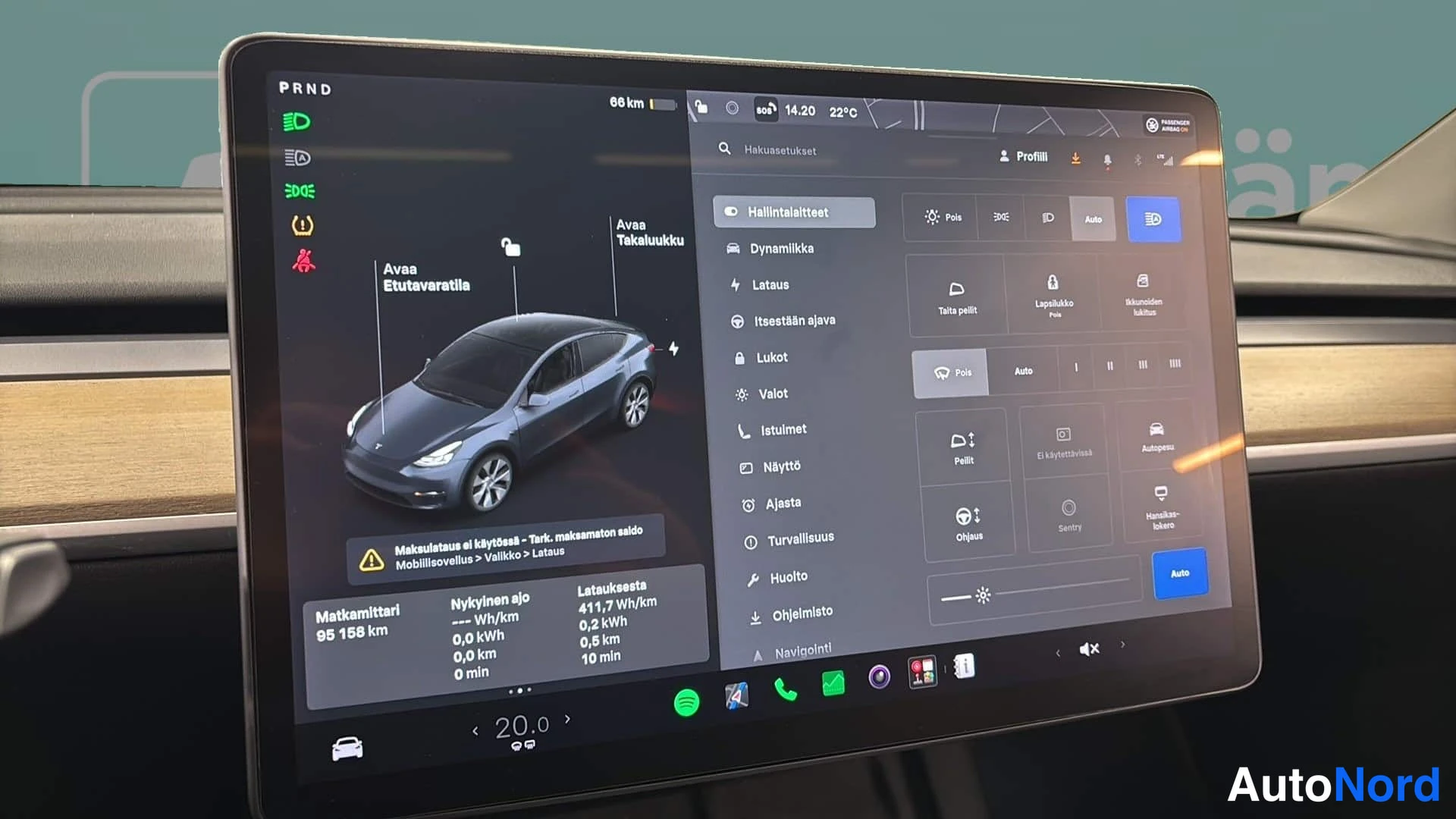 Harmaa Tesla Model Y 2021, yksityiskohta, kuva 18