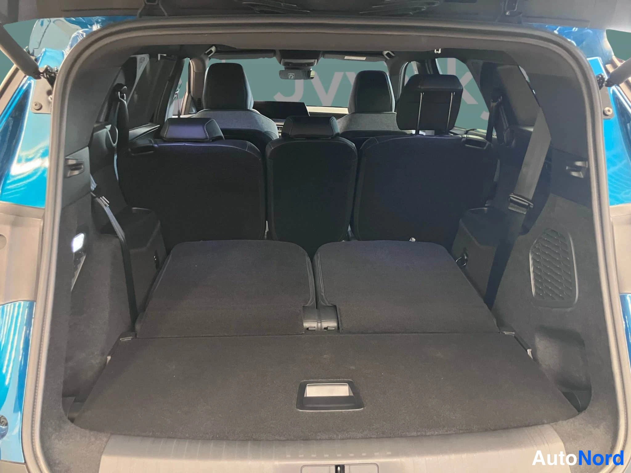 Sininen Peugeot 5008 2026, tavaratila, kuva 23