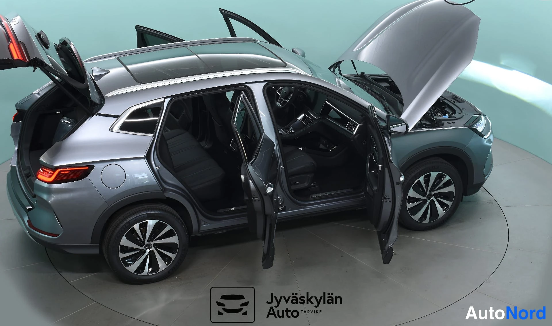 Harmaa BYD Seal U DM-i 2026, takaviisto, kuva 9