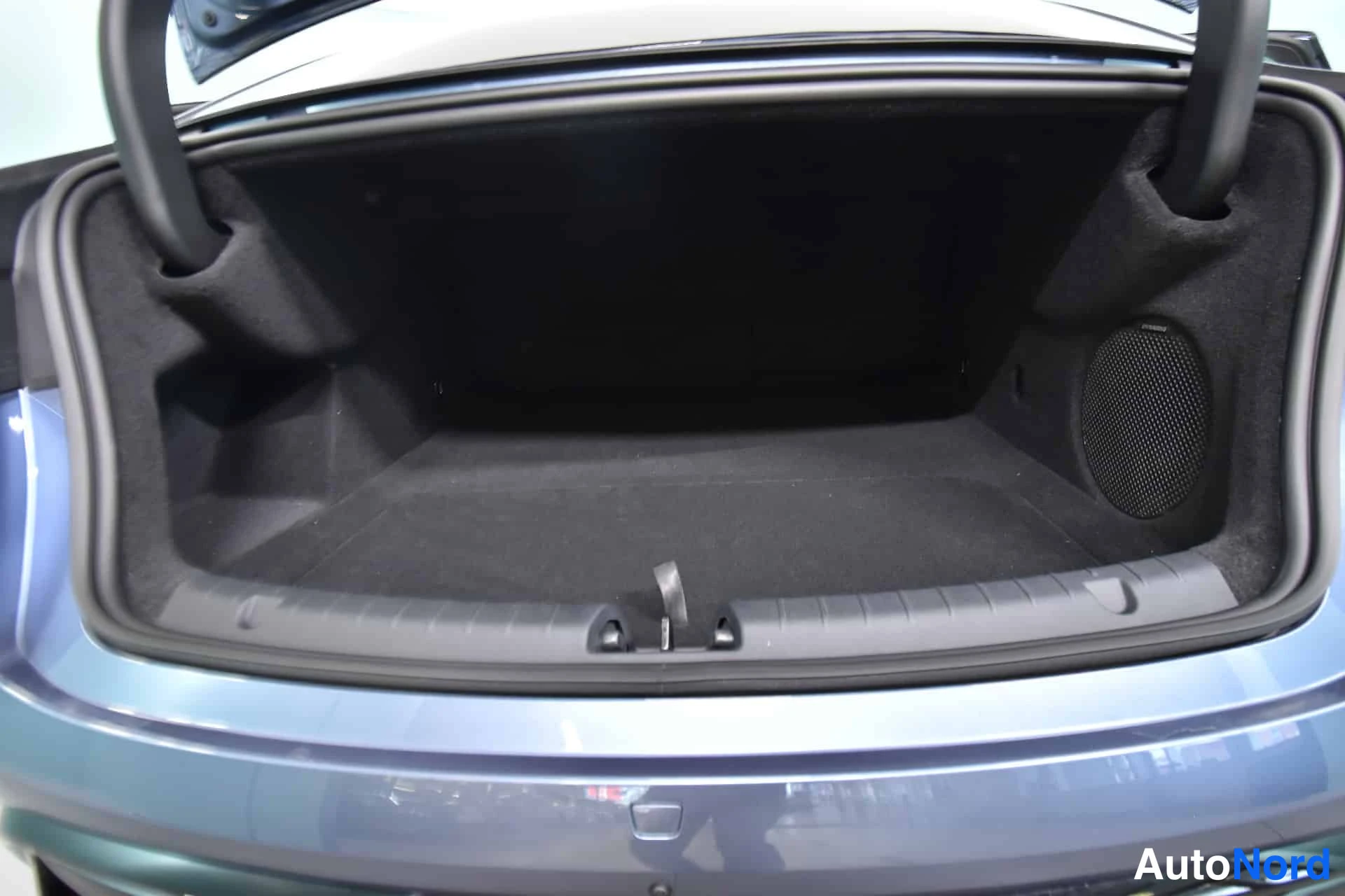 Harmaa BYD Seal 2026, tavaratila, kuva 16