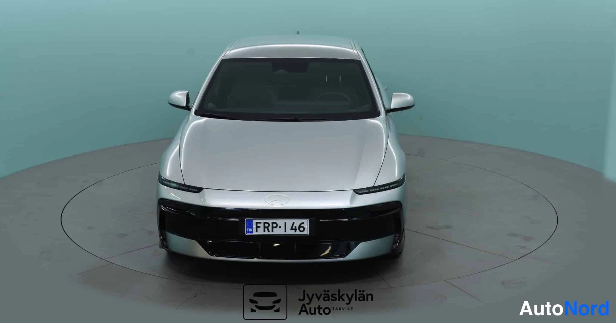 Harmaa Hyundai IONIQ 6 2026, edestä, kuva 8