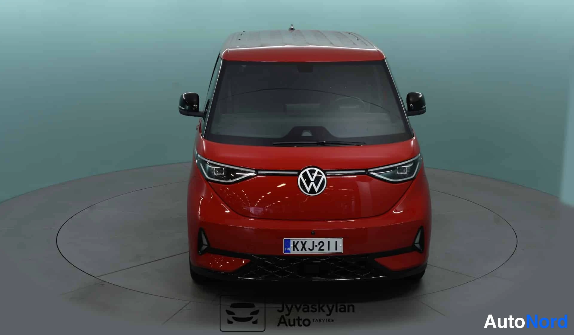 Red Volkswagen ID. Buzz 2025, front, photo 5
