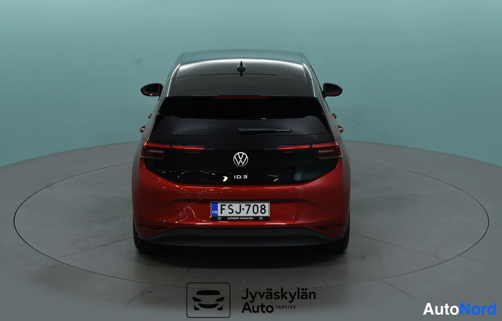 Punainen Volkswagen ID.3 2025, takaa, kuva 11