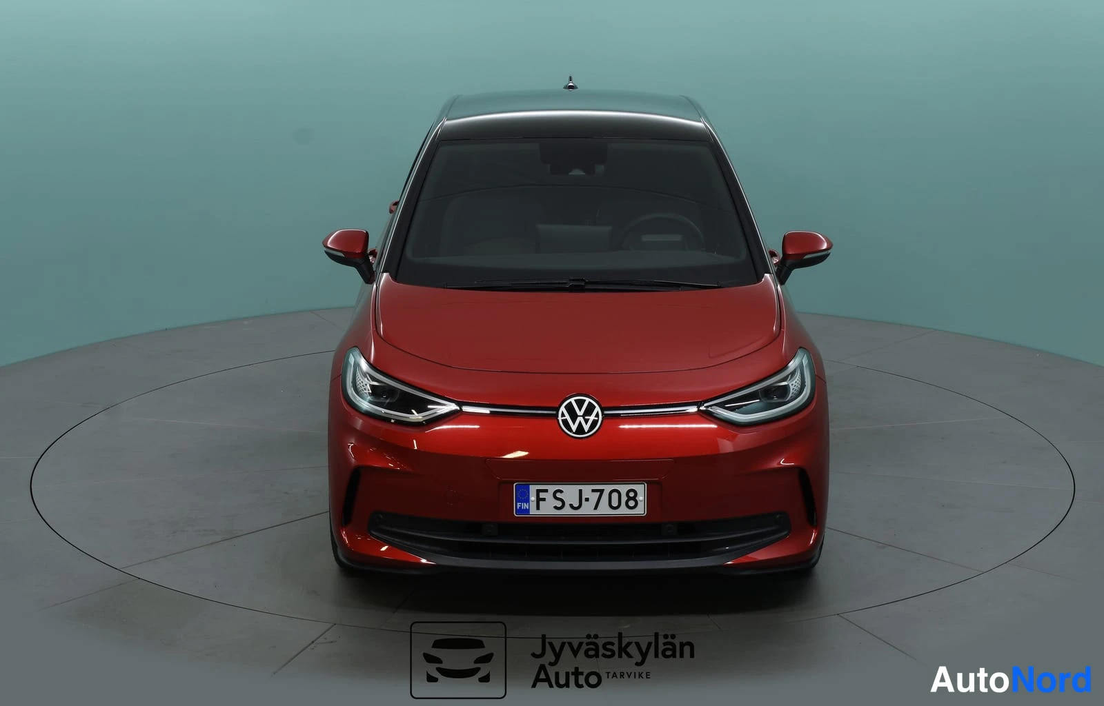 Punainen Volkswagen ID.3 2025, edestä, kuva 5