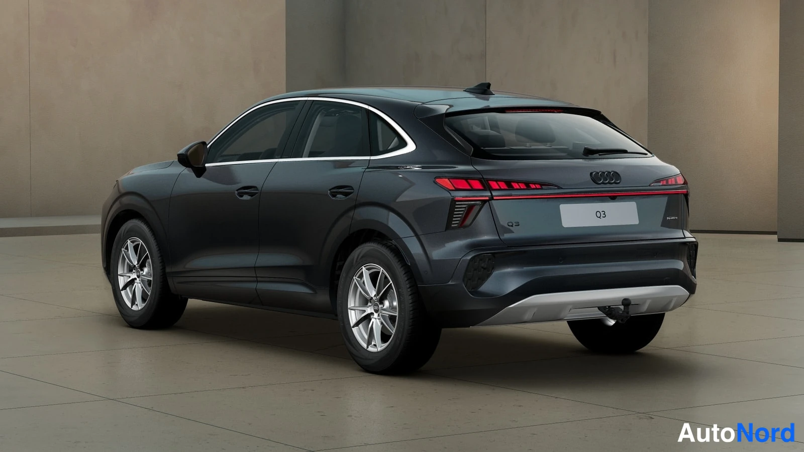 Grey Audi Q3 2026, rear three-quarter, photo 4