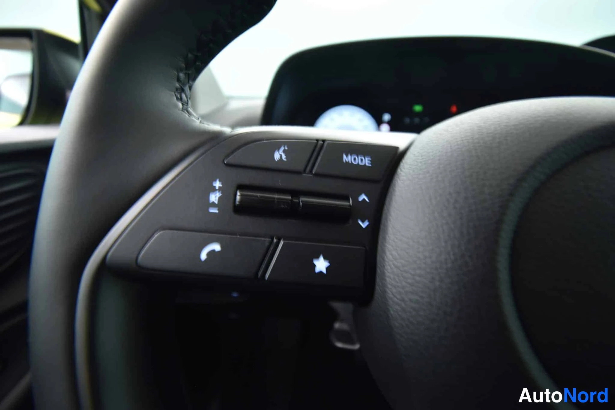 Yellow Hyundai i20 2026, detail, photo 39