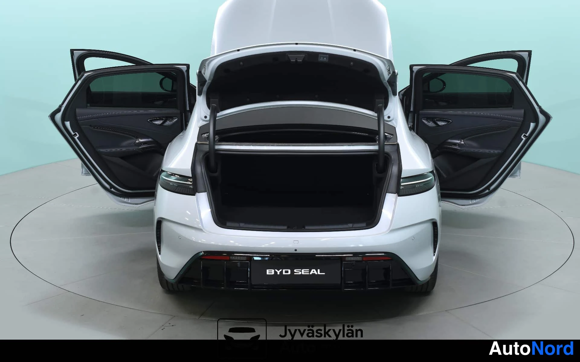 Harmaa BYD Seal 2026, takaa, kuva 9