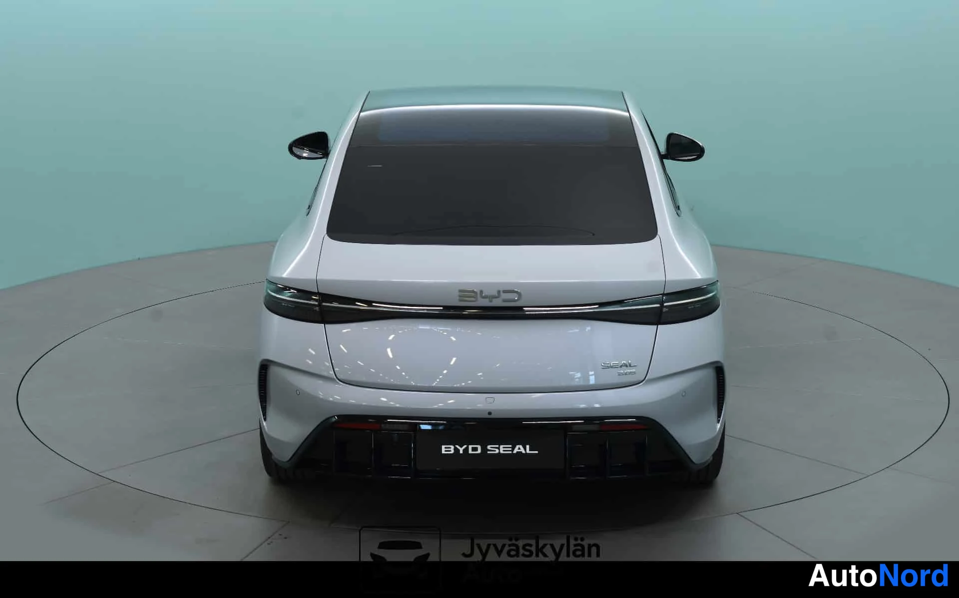 Harmaa BYD Seal 2026, takaa, kuva 10