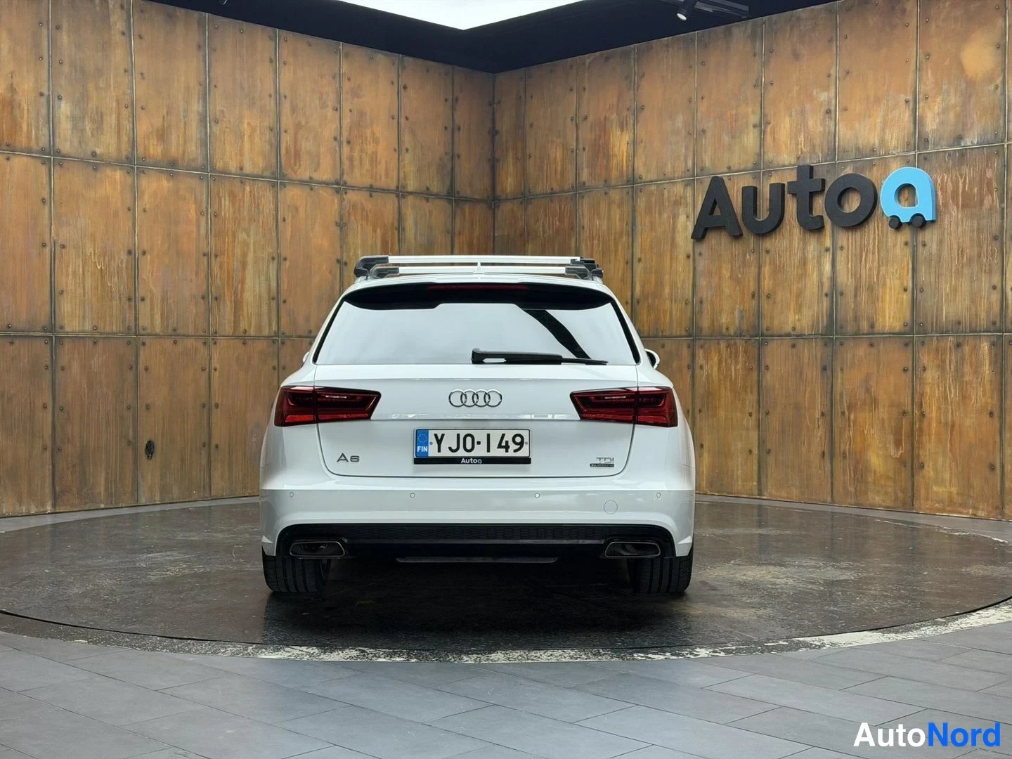 Valkoinen Audi A6 Avant 2016, takaa, kuva 15