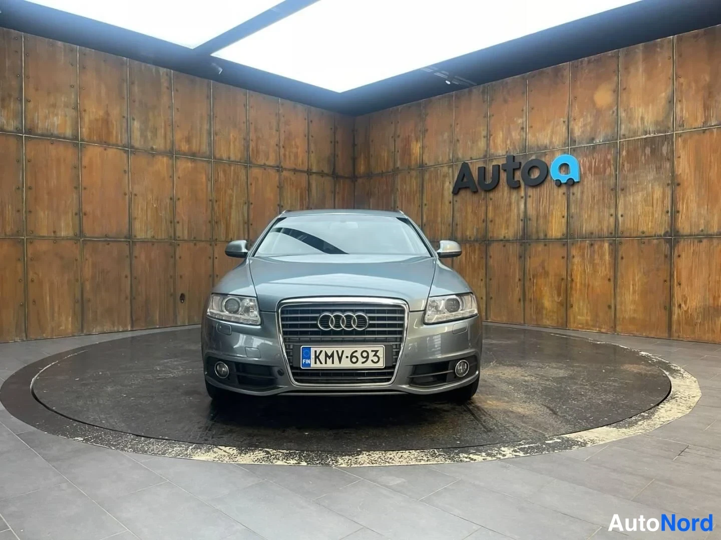 Harmaa Audi A6 2009, edestä, kuva 6