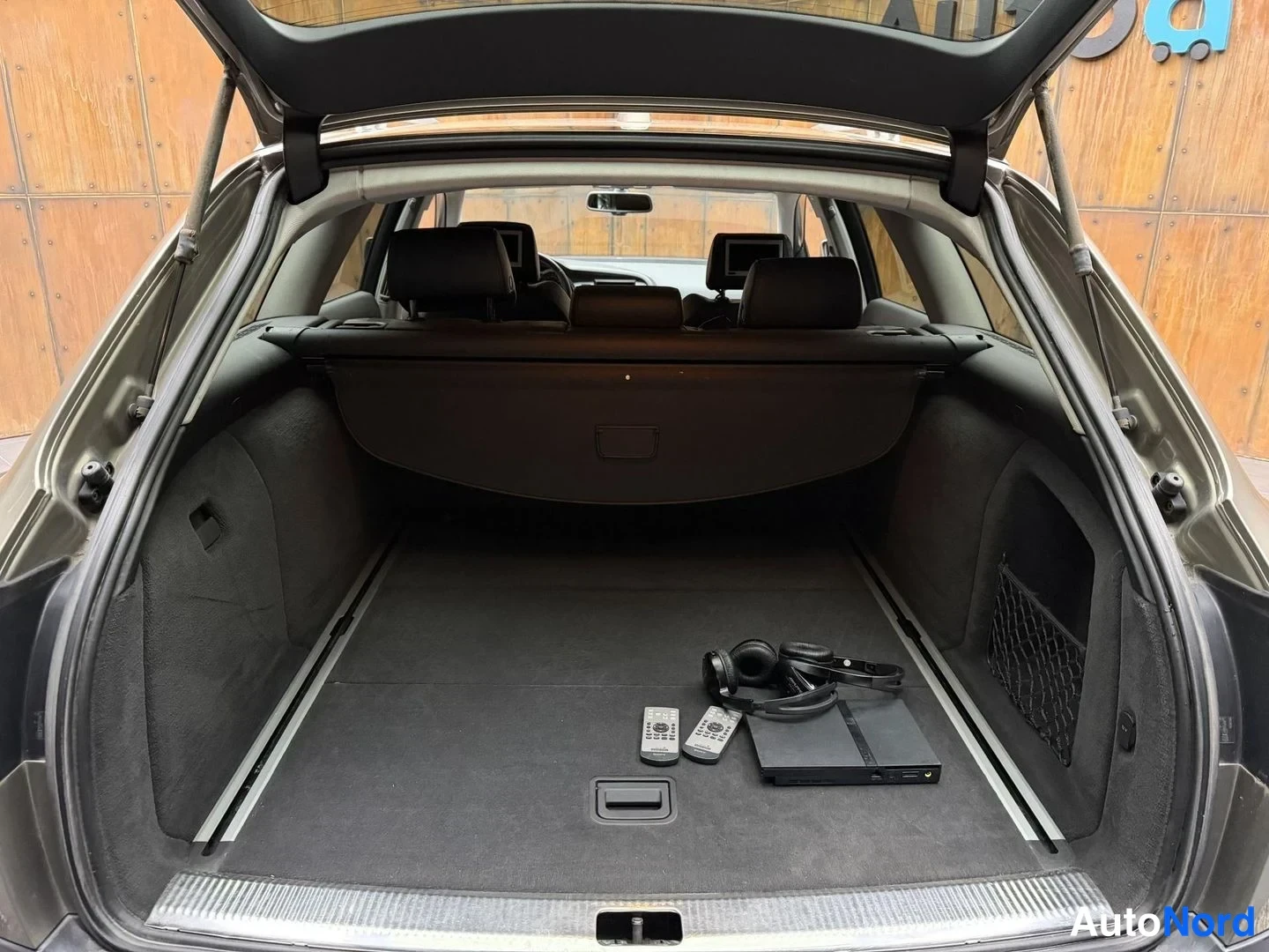 Beige Audi A6 allroad quattro 2007, tavaratila, kuva 24