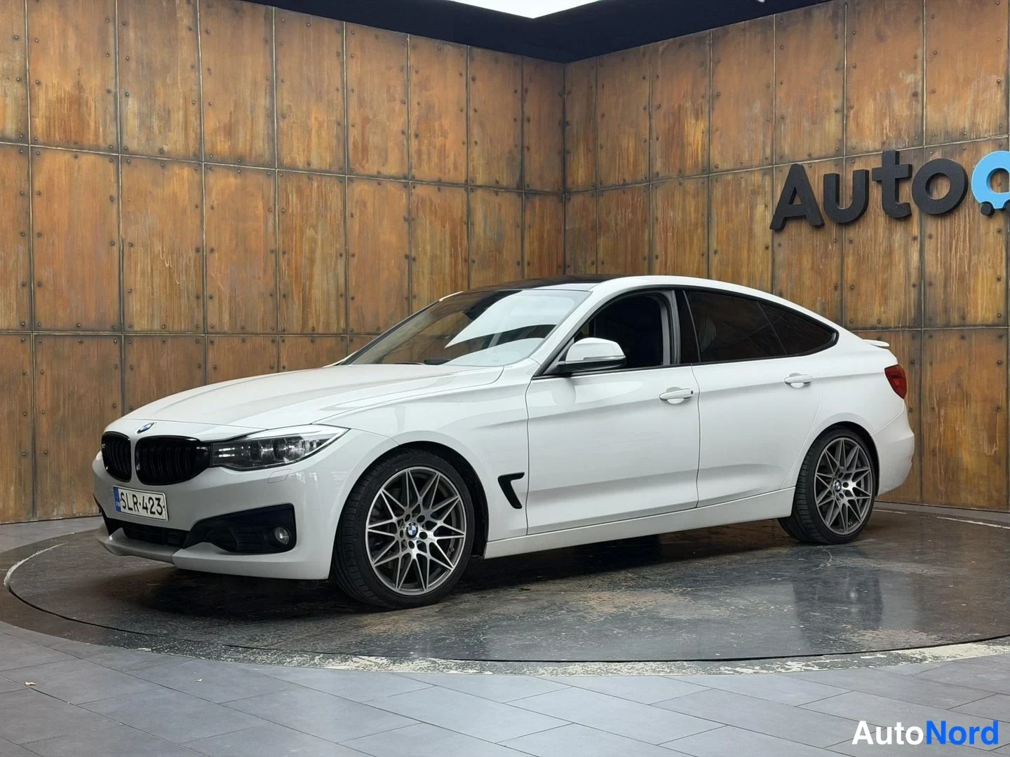 BMW 320d Gran Turismo Sport Line 2015
